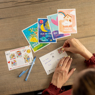 Cartes et timbres pour enfants 2026